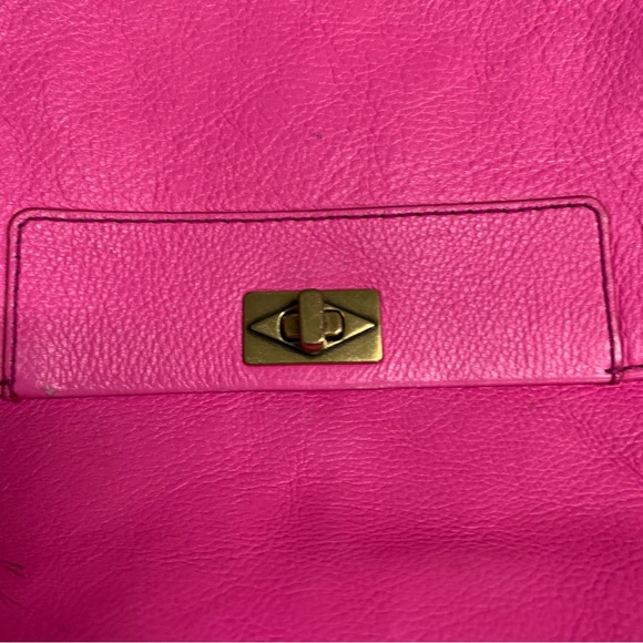 Fossil Crossbody Bag Neon Pink Leather Turn Lock - Picture 7 of 14